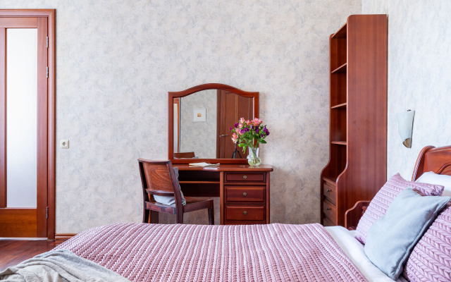 Квартира 2 Ночи на улице Жуковского 59