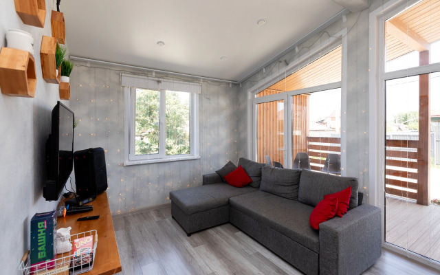 S Basseynom I Mangalom Dlya 8 Gostey Private house