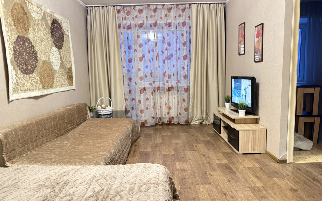 Квартира 1-комнатная с балконом на Ленина