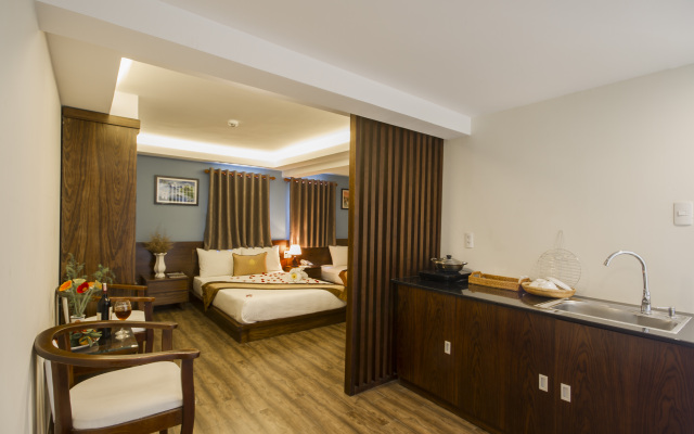 Happy Sky Hotel