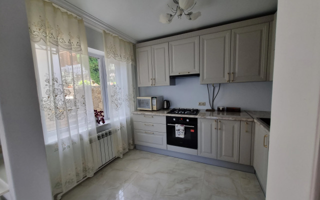 Квартира в Уютном Домике