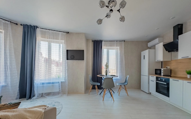 Tsentr ZhK Repnikov Voskhititelnyye apartamenty