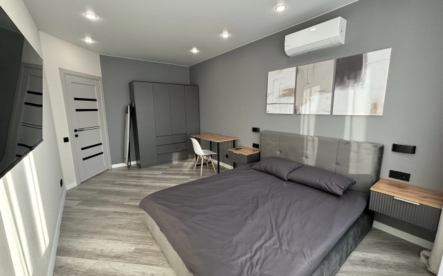 Stilnaya Nedaleko Ot Tsentra Flat