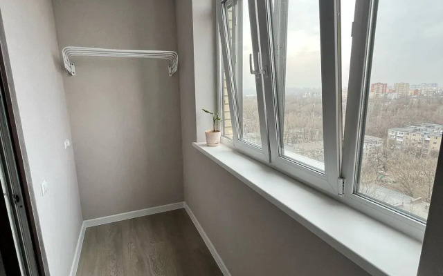 Studiya Uyutnaya Na Oganova Flat