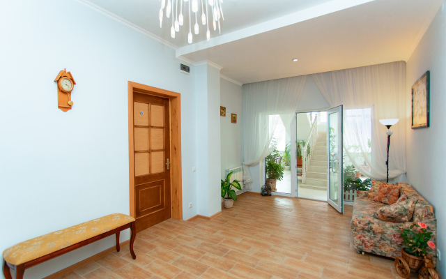 MARO Guest House