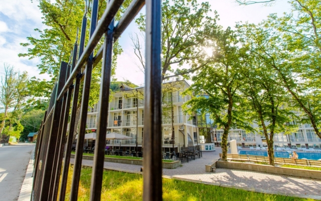 Kurortny Hotel Atelika Grand Oazis  3***