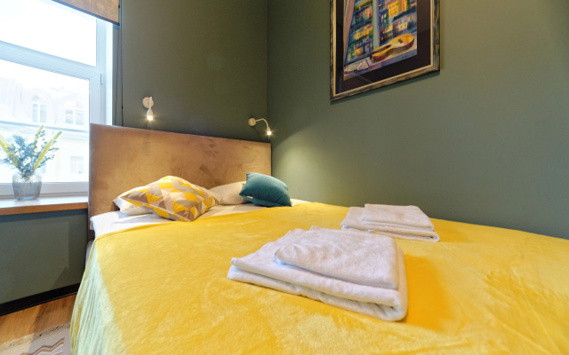 Квартира Deluxe Yellow Yard на Вознесенском пр 41