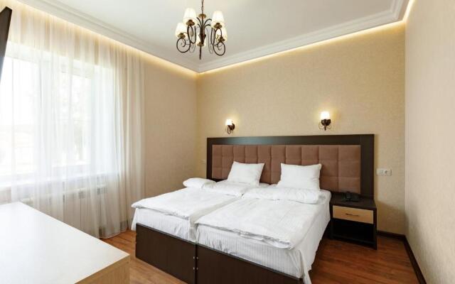 Villa Maralis Hotel