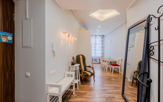 Апартаменты SpbStay с сауной на Невском проспекте 124