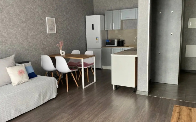 Yevrodvushka Vblizi Tsentra Goroda Flat