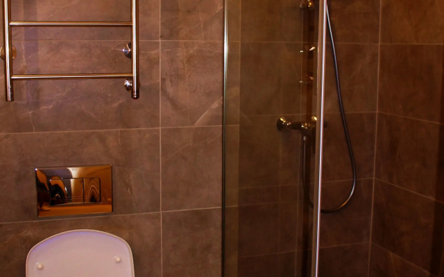 Квартира с видом на город в апарт-отеле Yes Botanica