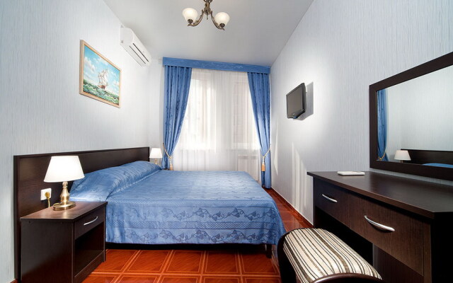 Konstantinopol Hotel