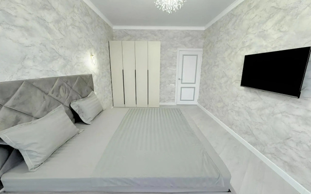 Lyuks v Samom Tsentre Goroda Flat