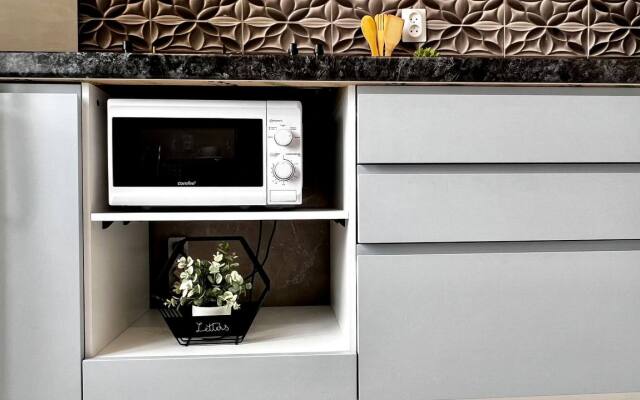 V Tsentre S Vidom Na Gorod Flat