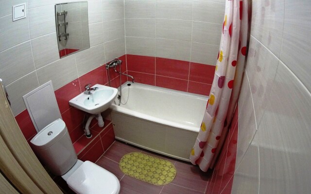 On Day Na Blyuhera 16 Apartments
