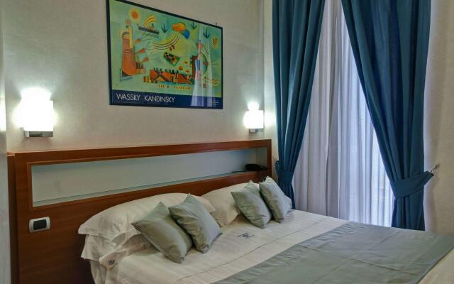 Best Western Plus Hotel Plaza Napoli