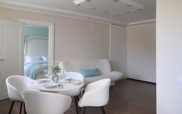 Park Avenyu Na Oktyabryskoy Flat