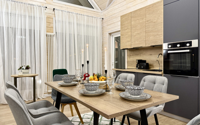 Частный дом Частный уютный дом от Sheluha House