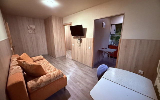 Квартира на Демонстрации 5