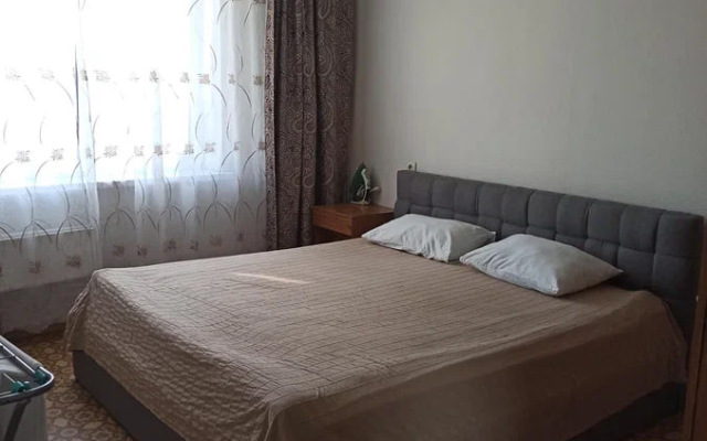 Dvukhkomnatnye Apartamenty Na 339 Strelkovoy Apartments