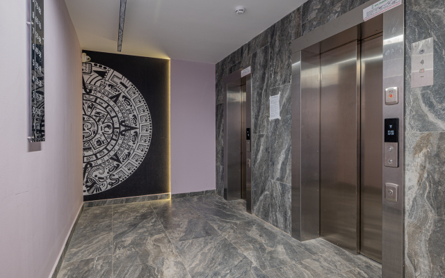 Апартаменты на Академика Ландау 38к2