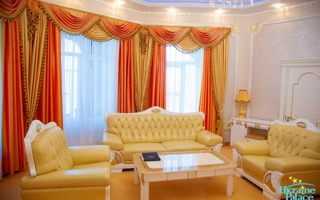 Отель "Ukraine Palace"