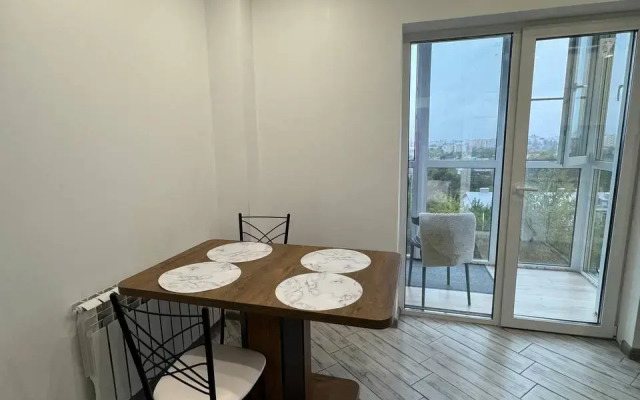 1-ya Vostochnaya Flat