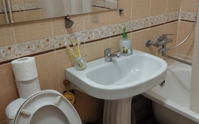 U Zh/d i Avto Vokzalov Apartments