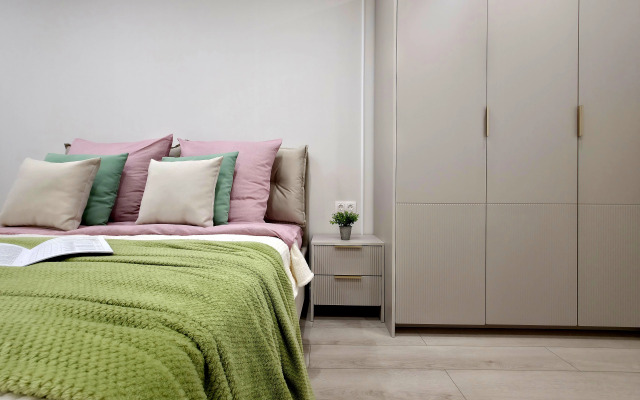 Квартира Дизайнерская Евро 2 около РКБ и СК Тулпар