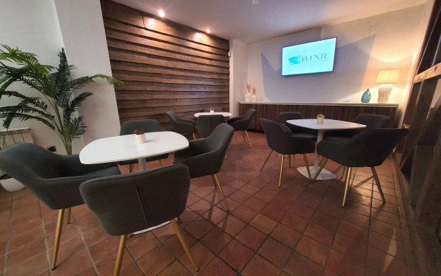 Hospedium Hotel La Fuente