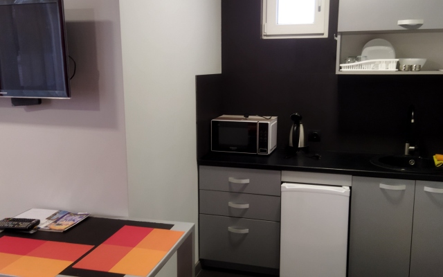 Na Ulitse Geroyev Oborony Brestskoy Kreposti 20/2 Guest House