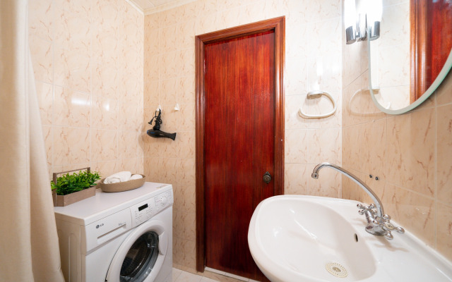 Квартира Двухкомнатная Natali Apart на Метро Южная