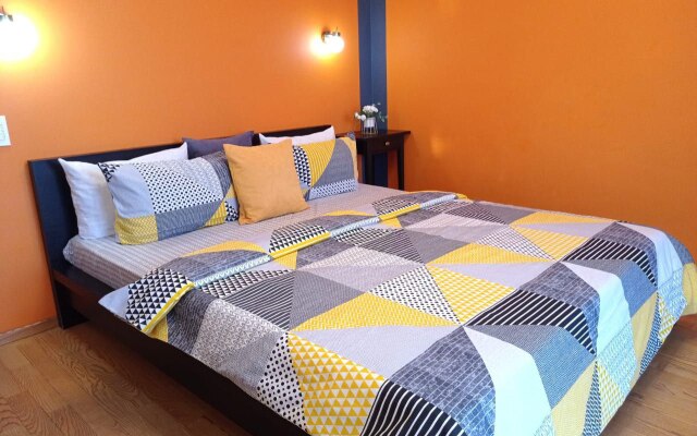 Yevro-apartamenty Lora Home na Yuzhnoy Apartments