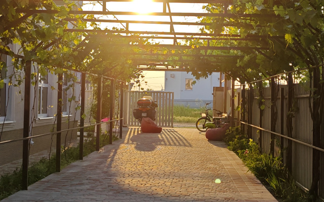 Garmoniya Guest house