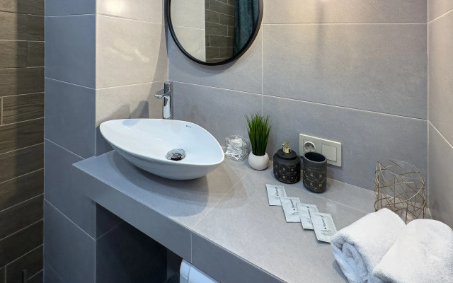 Tsentr ZhK Repnikov Voskhititelnyye apartamenty