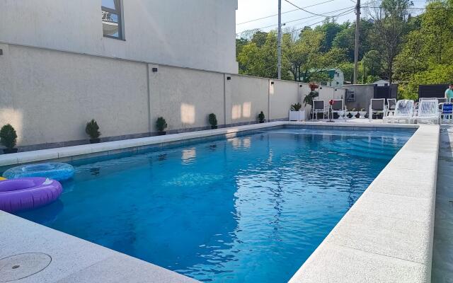 Sunmania Guest House