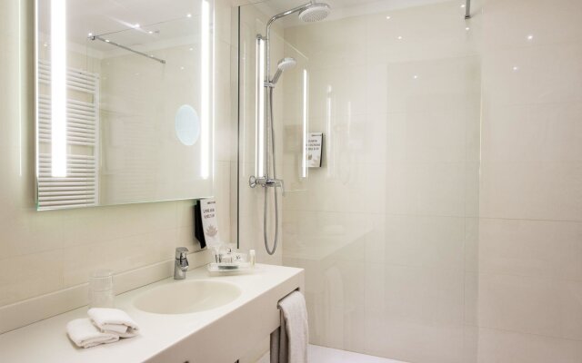 Best Western Plus City Hotel