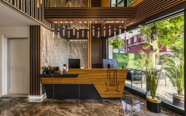 Airport Waves Boutique-hotel
