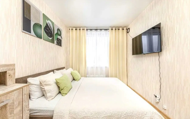 Квартира студия на Университетской Набережной 99