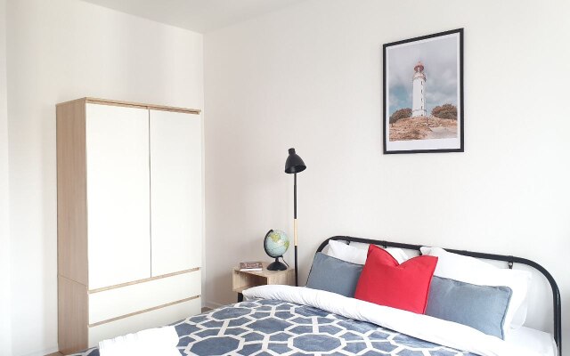 Квартира большая и просторная Интеллигентная