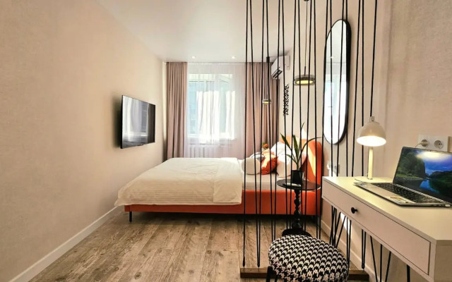 U Ozera Kaban: Stilny Remont I Idealnoye Raspolozhenie! Flat