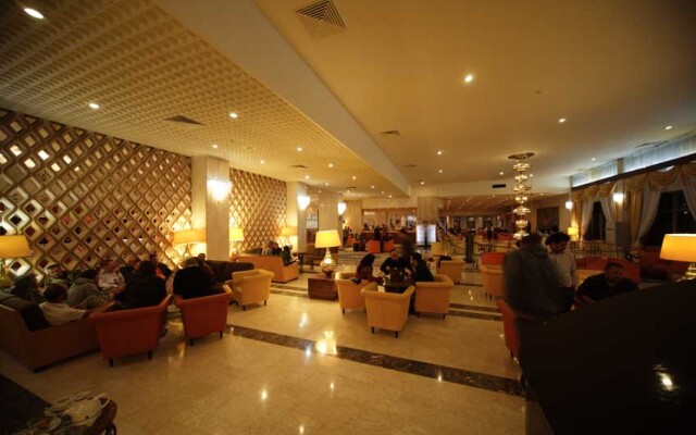 Parsian Esteghlal West Tower Hotel