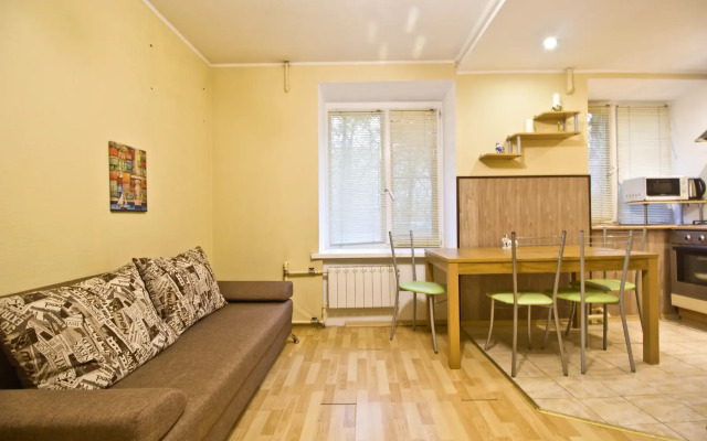 Квартира Уютная 2-комнатная на улице Фрунзенская