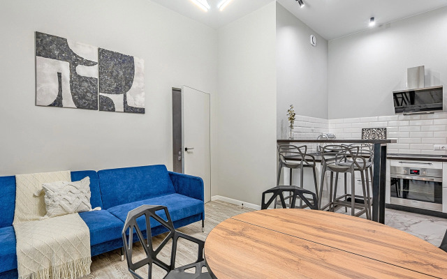 Апартаменты 2 Космонавтов 108Е