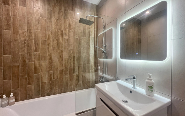 Uyutnaya Svetlaya S Sovremennym Remontom Flat
