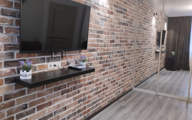 Квартира Возле Стадиона и Парка Галицкого