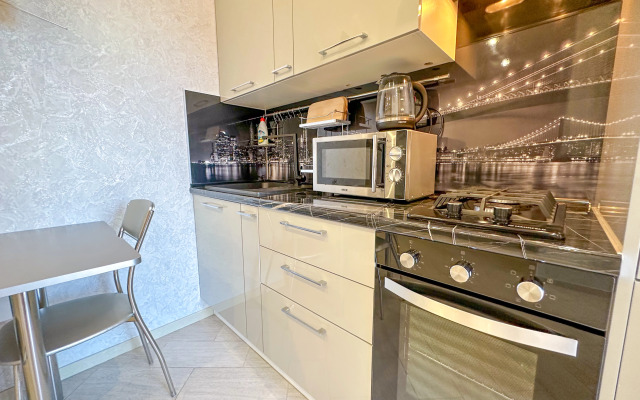 Апартаменты на Субтропическая 4