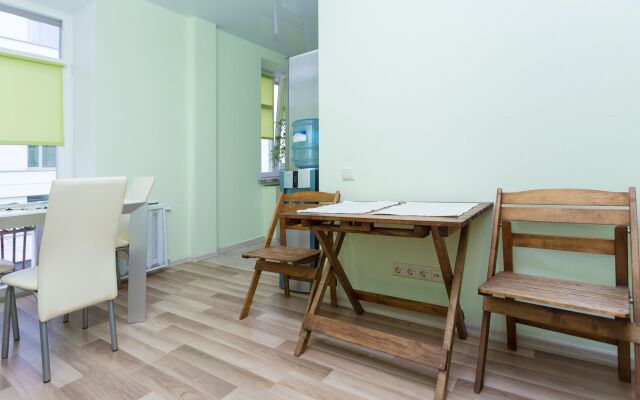 Stilnaya 3-Kom Kvartira V Tsentre Apartments