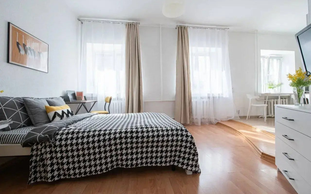 V Tikhom Istoricheskom Tsentre Flat