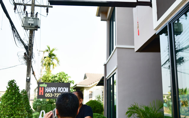 Отель Happy Room Chiang Rai